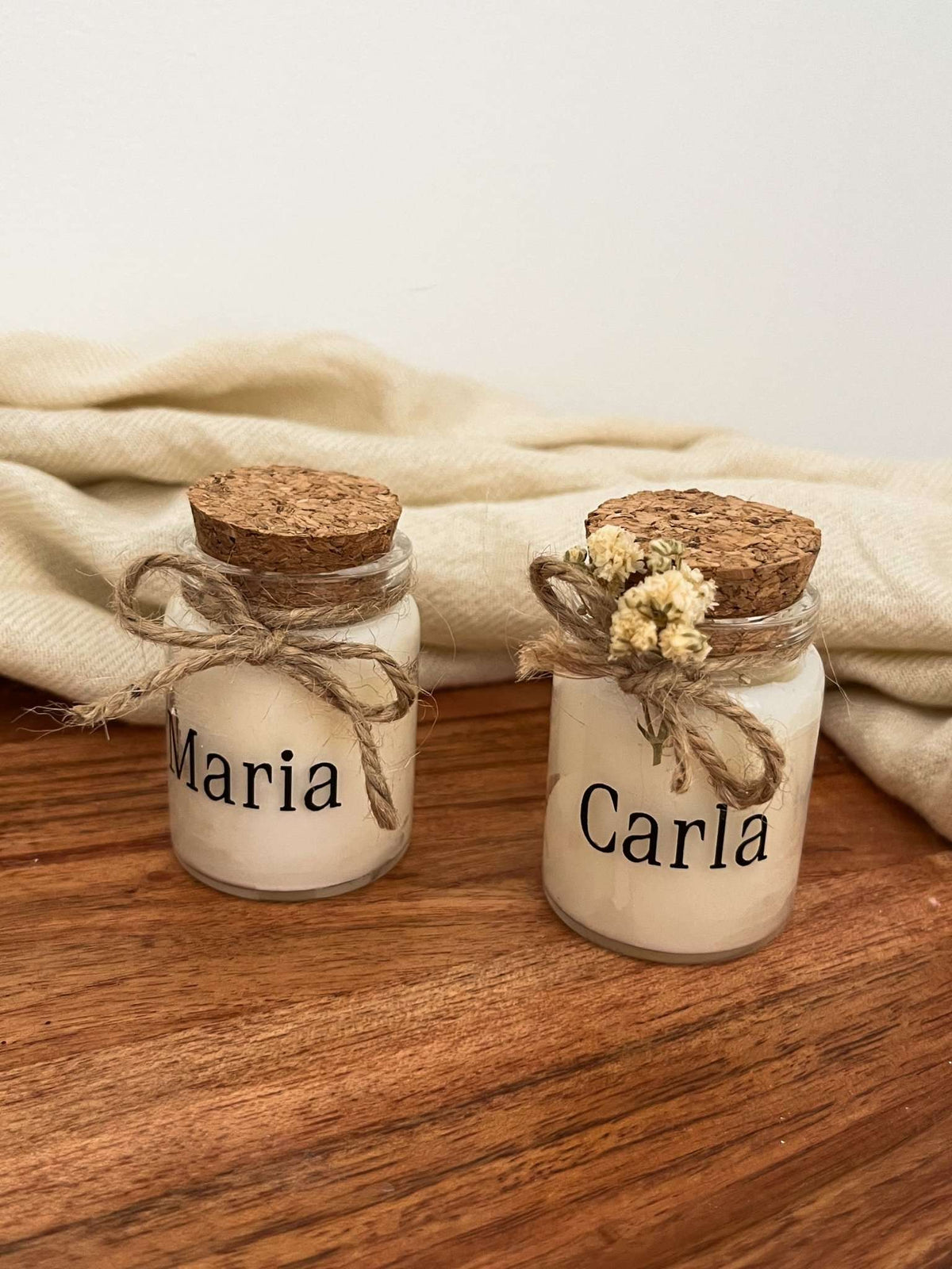 Lembrança Mini Vela de Soja Personalizada com Nome - SRAAL
